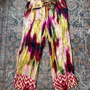 Vintage cabi 100 silk capris